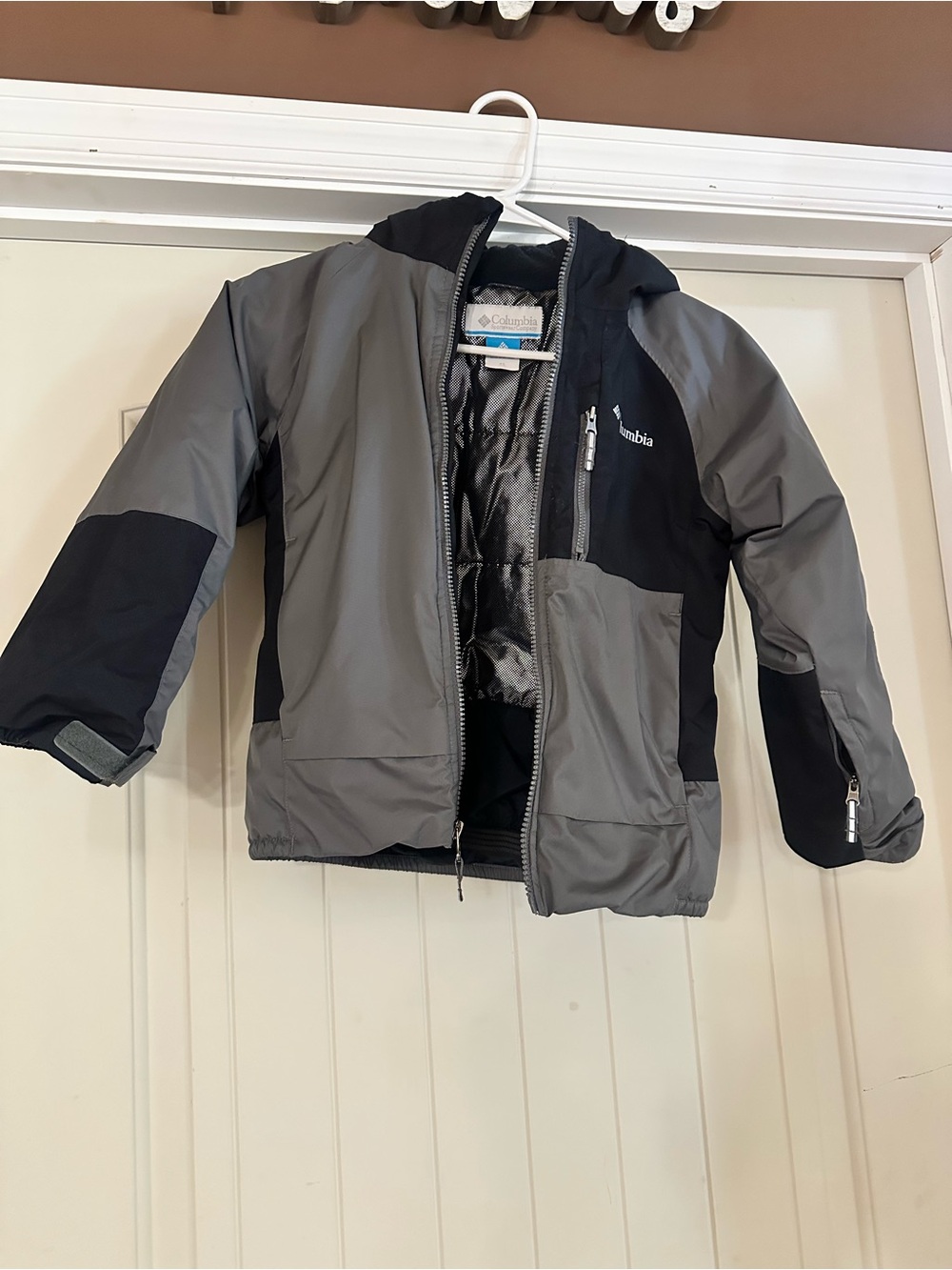 Columbia Black & Gray Kids' Hooded Jacket